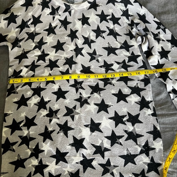 Equipment Femme Star Pattern Cashmere Sweater Small - Picture 9 of 9